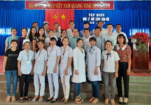 Bệnh viện Đa khoa khu vực Ba Tri tổ chức Lớp tập huấn Quản lý chất lượng bệnh viện năm 2020